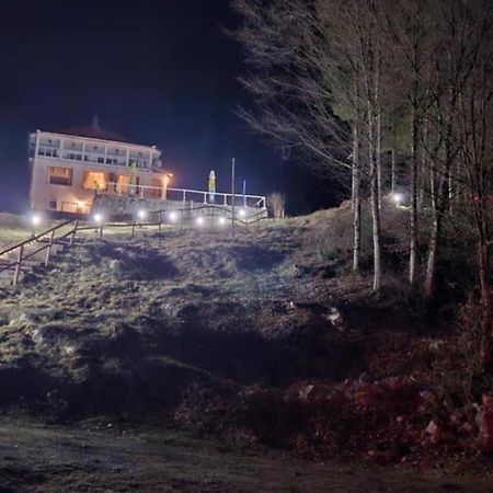 Cabana Cerbu Bozovici Eksteriør billede